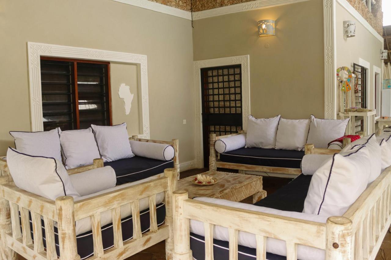 Bed and Breakfast Nyumba Ya Afrika Watamu Zewnętrze zdjęcie